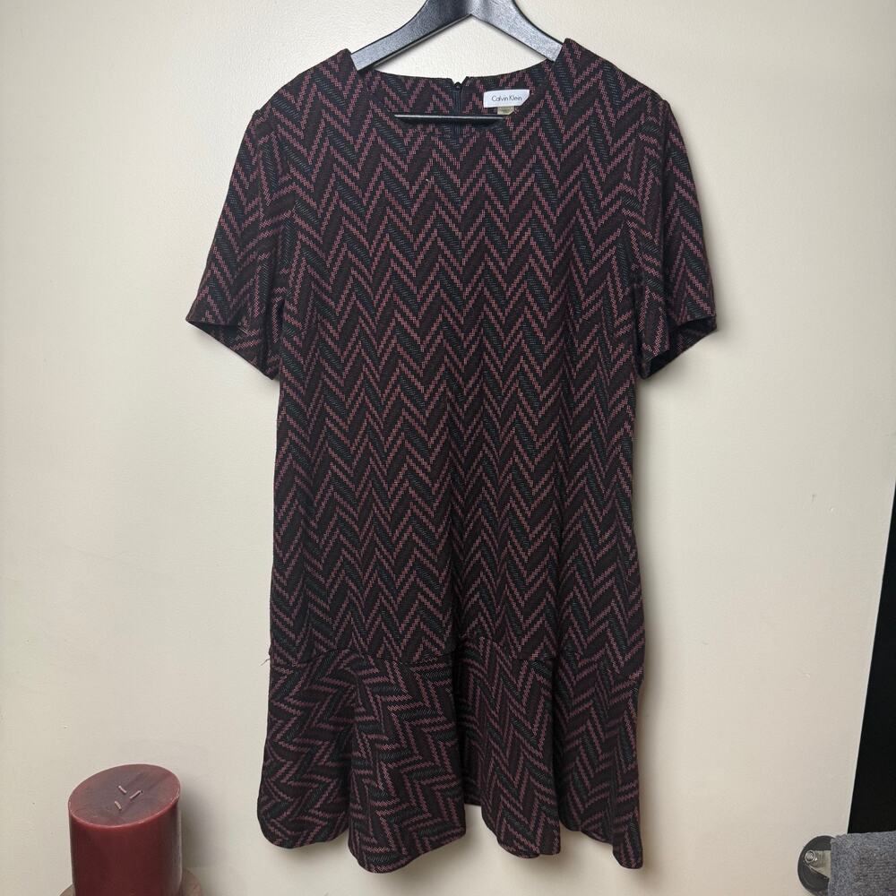 Calvin Klein Womens Black Red Chevron Print Knit Flounce Hem Dress Size 14